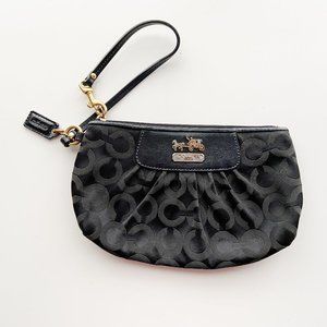 Coach Purse Clutch Madison Op Art CC Signature Jacquard Wristlet -Black 41988